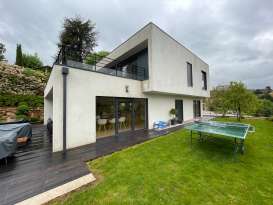 Rénovation de façades Chasselay 3R FAÇADES - Applicateur Exclusif VERTIKAL® ROLAND